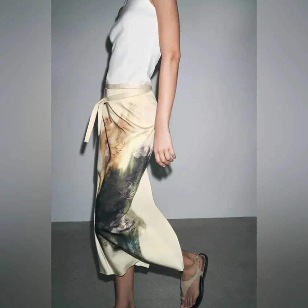 Zara Cream and Brown Midi Skirt - Picture 5 of 12